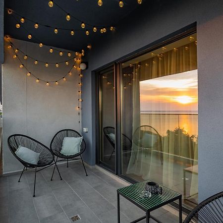 Golden Mirage Sunset Apartment Mamaia Luaran gambar