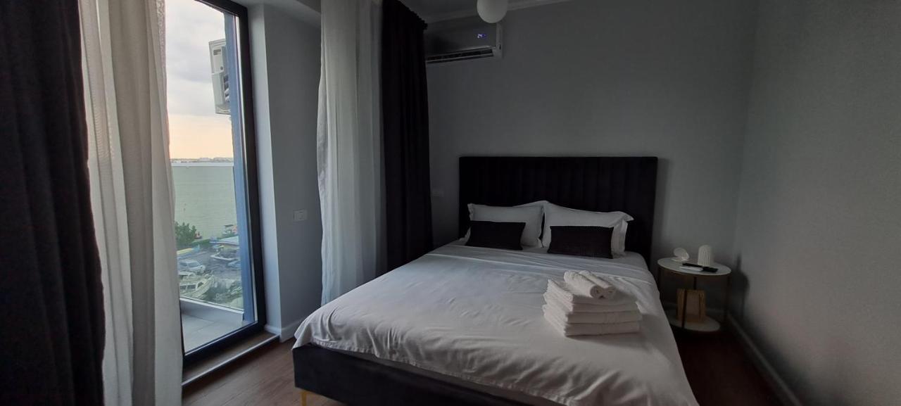 Golden Mirage Sunset Apartment Mamaia Luaran gambar